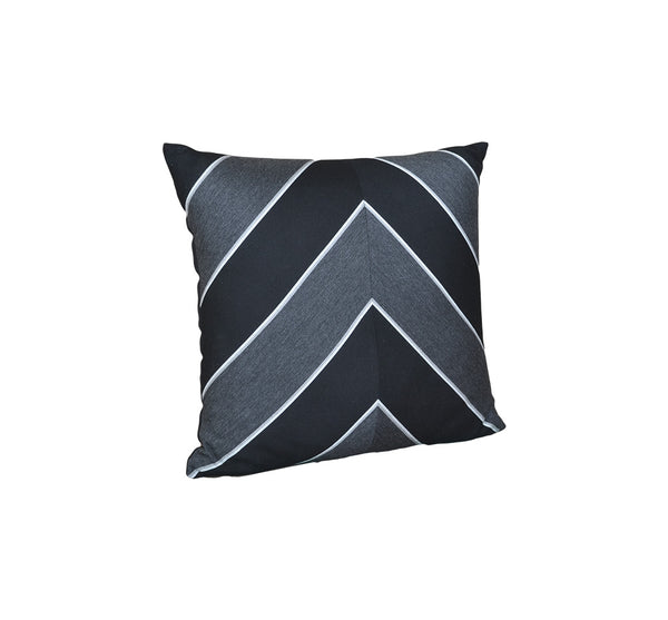 18" Accent Pillow